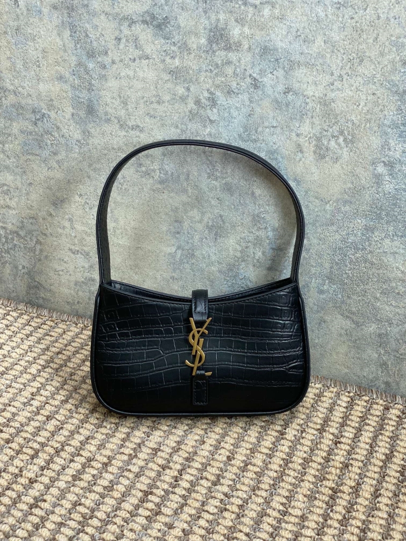 Y51 hobo bags